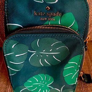 Kate Spade small shoulder purse never used